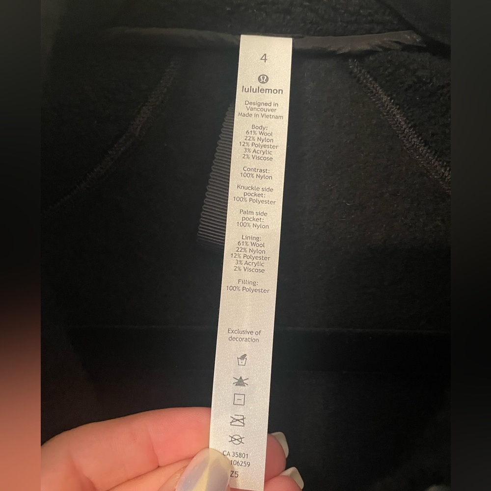 Lululemon jacket - Picture 6 of 9
